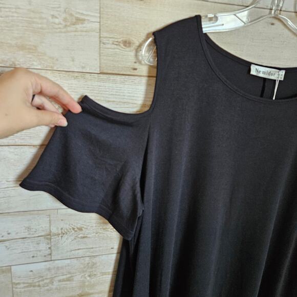 Nemidor Cold Shoulder Swing Dress Plus Size 24 Plus Size Black T-Shirt Pockets - Picture 4 of 8